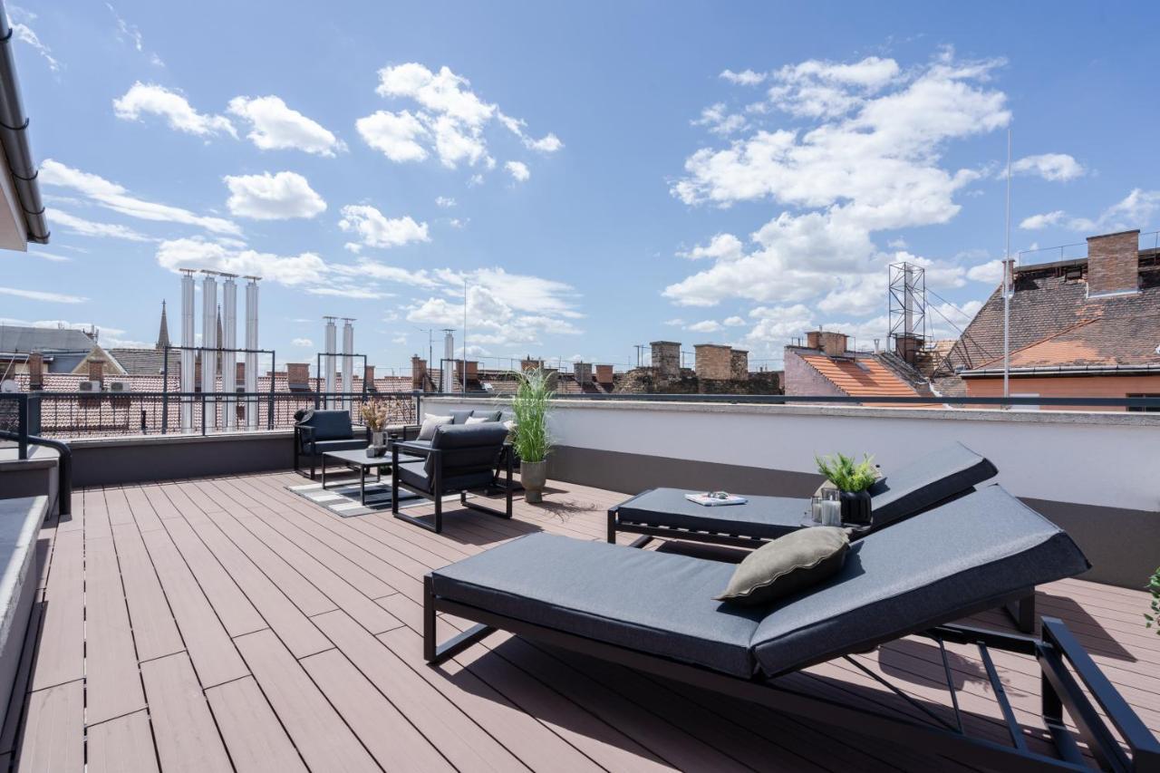 The Rose Garden Budapest Apartments Экстерьер фото