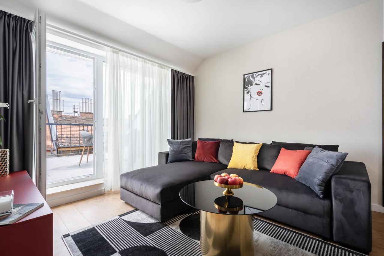 The Rose Garden Budapest Apartments Экстерьер фото